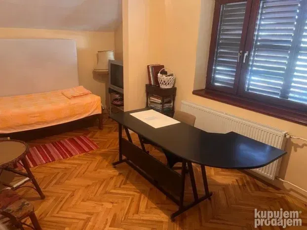 Odlična kuća u Bačkom Jarku 169m2