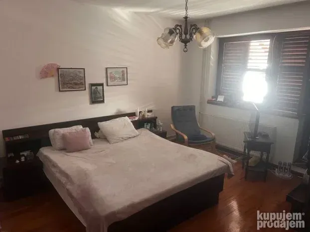 Odlična kuća u Bačkom Jarku 169m2