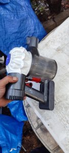 aku.usisivac rucni dyson sv03