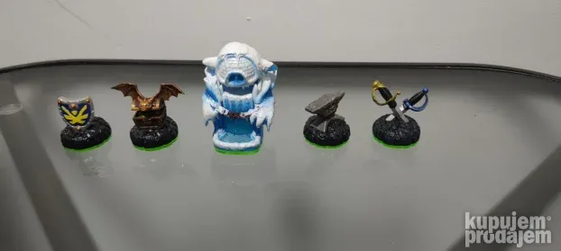 Skylanders figure -Novo na stanju