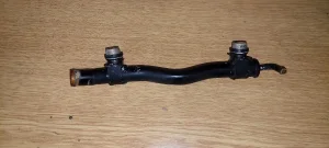 Suzuki rf600r cev za dovod vode