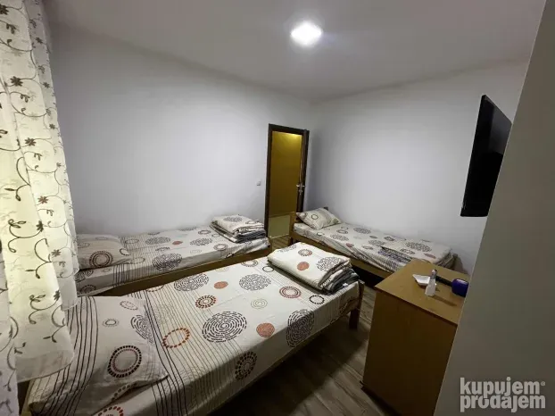 Smestaj za radnike Lapovo