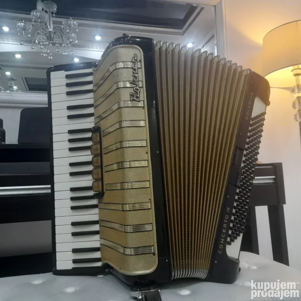 Hohner 120 basa.