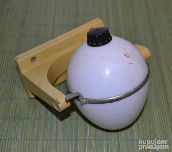 Železnički dozer, dispenser za sapun iz voza