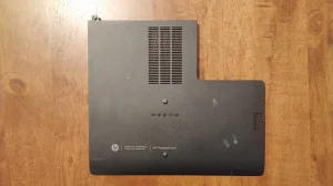 Poklopac memorije i harda za HP 17-E