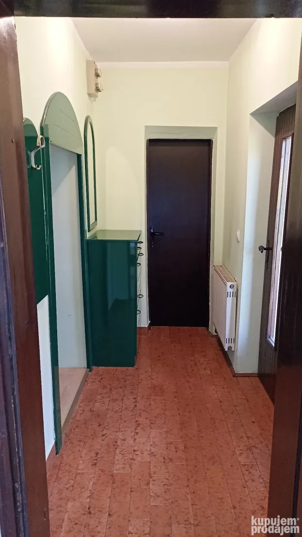 Izdajem kuću selo Drmno kod Požarevca