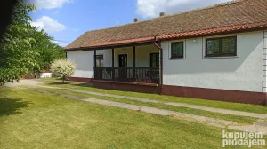 Izdajem kuću selo Drmno kod Požarevca