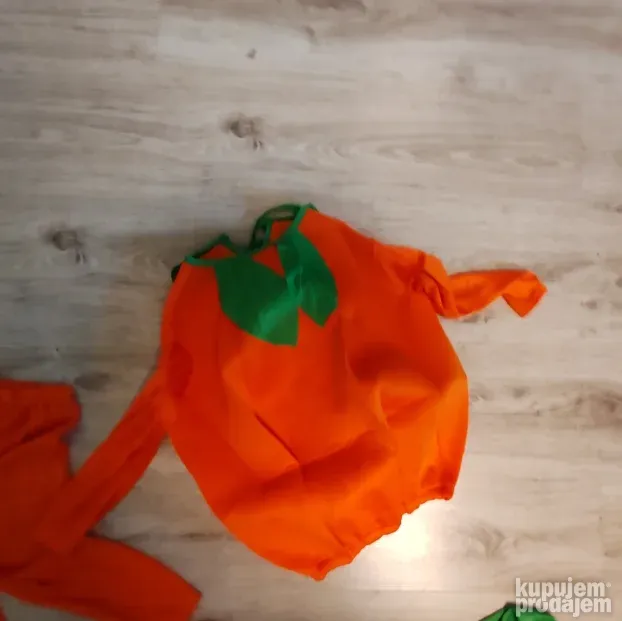 Narandža kostim za decu