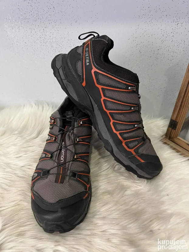 Patike Salomon goretex 43 1/3 broj prodate