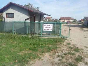 Izdajem plac u Futogu