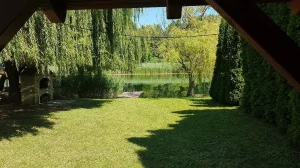 Izdajem vikendicu Bajski kanal Kendjija 25 km od Sombora