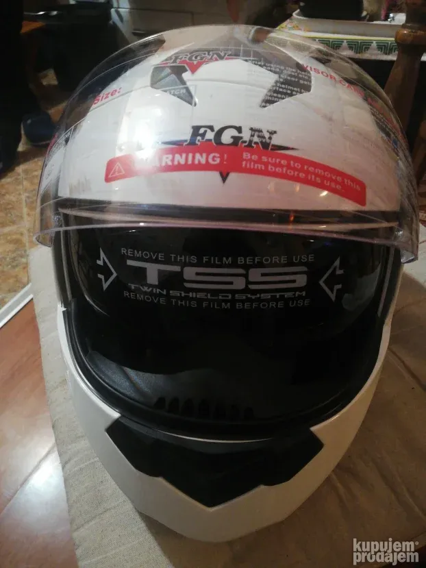 FLIP UP  Kaciga za motor FLIP UP kaciga