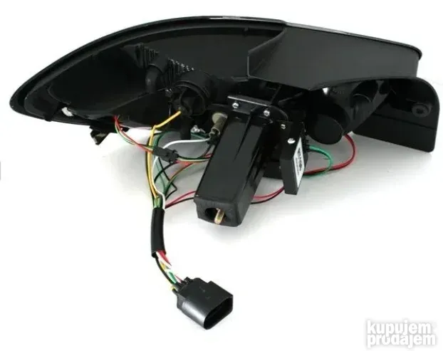 Seat Ibiza 6J 08+ LED Stop svetla lampa crvena / zatamnjena