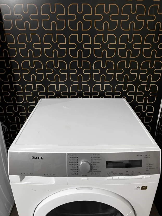 Masina za susenje vesa AEG toplotna pumpa