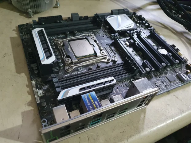 core i7 5820k ASUS X99-A/USB3.1 ASUS X99-S+Core i7 5820K LGA2011 core i7 5820k ASUS X99-A/USB3.1 ASUS X99-S+Core i7 5820K LGA2011
