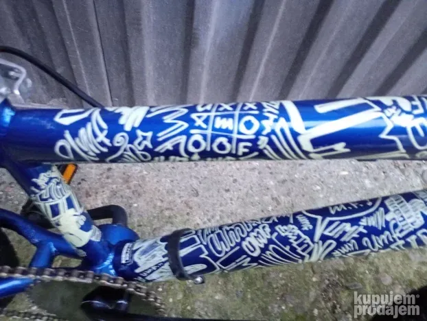 Bicikl bmx UMF kao Nov