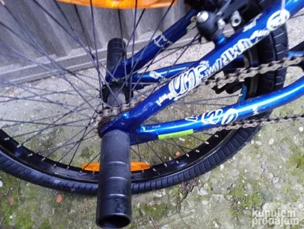 Bicikl bmx UMF kao Nov