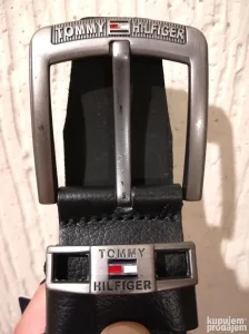 Nov muski kozni markirani kais Tommy Hilfiger Crna koza Novo