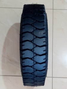 Nove gume 680x180x15 za viljuškare TRAYAL