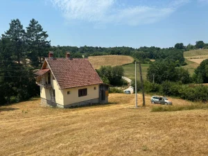 Ljig, Šutci, dvosobna, 130 m²