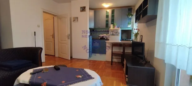 š:544863, Grbavica, 2.5 dvoiposoban, 57 m²