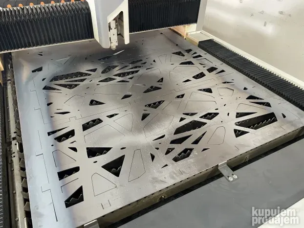 Usluzno Lasersko secenje i savijanje metala do 20mm debljine