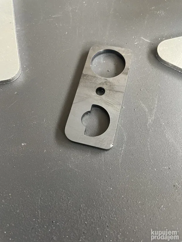 Usluzno Lasersko secenje i savijanje metala do 20mm debljine