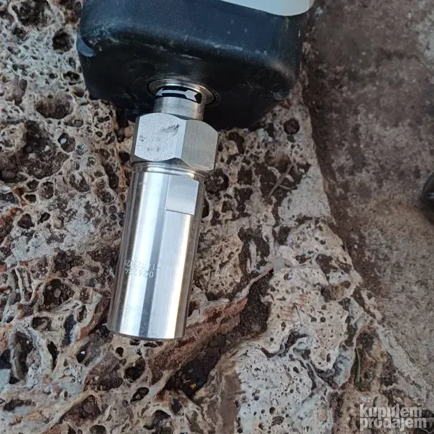 Magnetni merač protoka