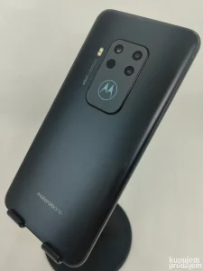 Motorola One Zoom 4GB / 128GB Gray SUPER stanje FUL Oprema
