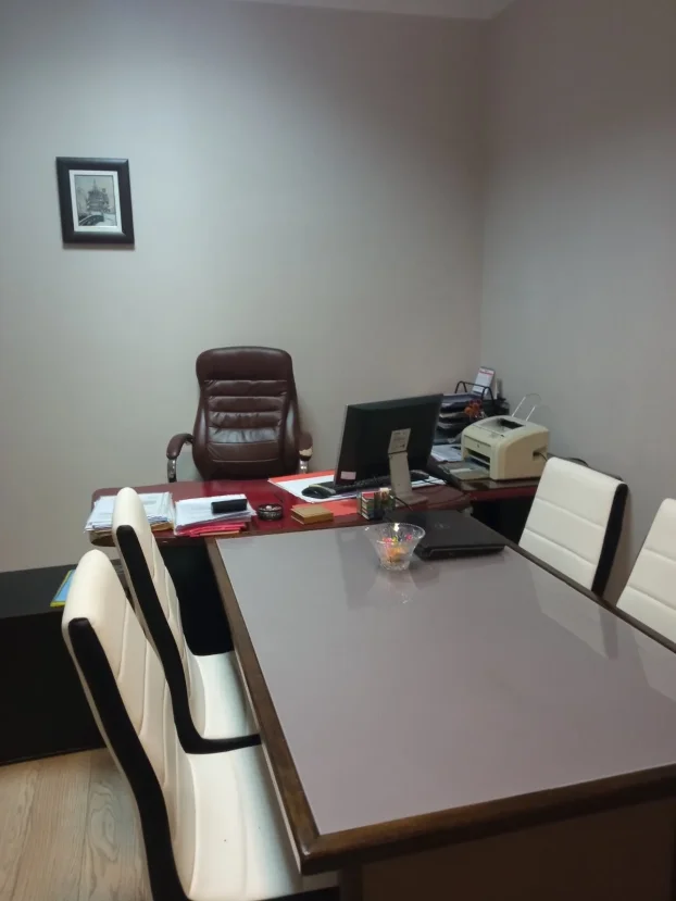 Kragujevac, Centar, 3.0 trosoban, 74 m²