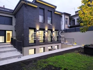Gundulićeva, Donji grad, 5+ petosobna, 510 m²