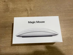 Apple Magic Mouse USB-C, 2024, nov, neraspakovan
