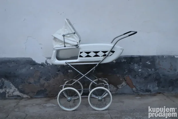 Vintage starinska decija kolica 1970e