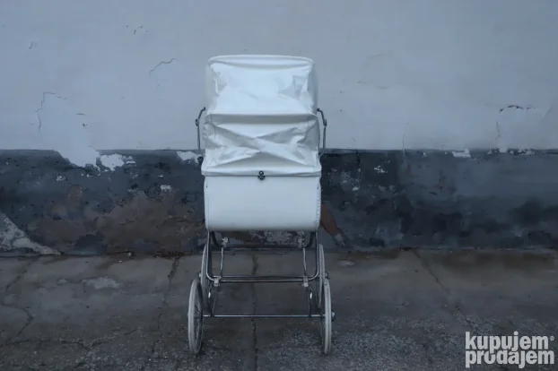 Vintage starinska decija kolica 1970e