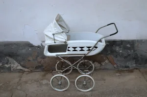 Vintage starinska decija kolica 1970e