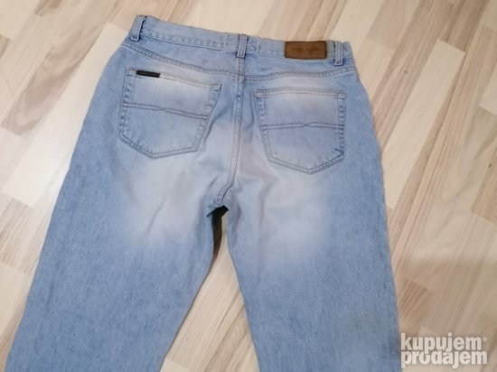 981 - GANT jeans farke 35/36 Original TOP Svetle ITALIJA