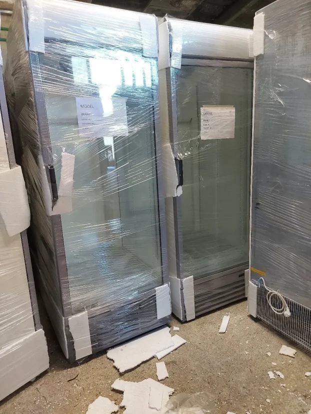 Rashladne vitrine + prevoz