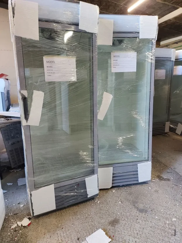 Rashladne vitrine + prevoz