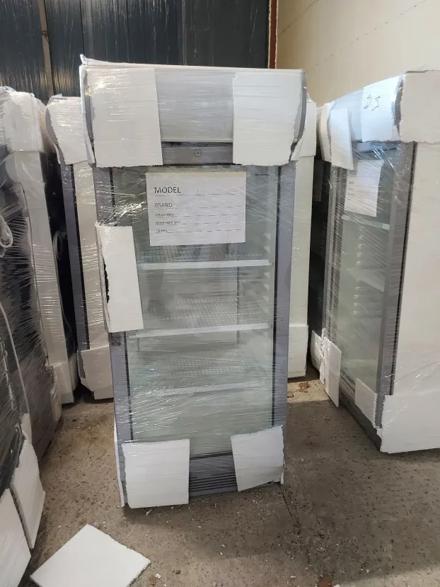 Rashladne vitrine + prevoz