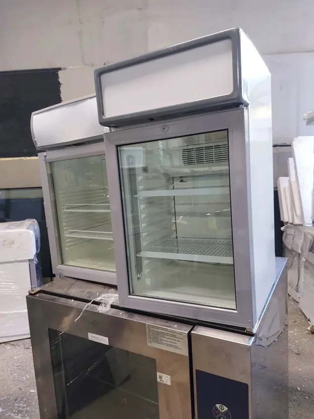 Rashladne vitrine + prevoz