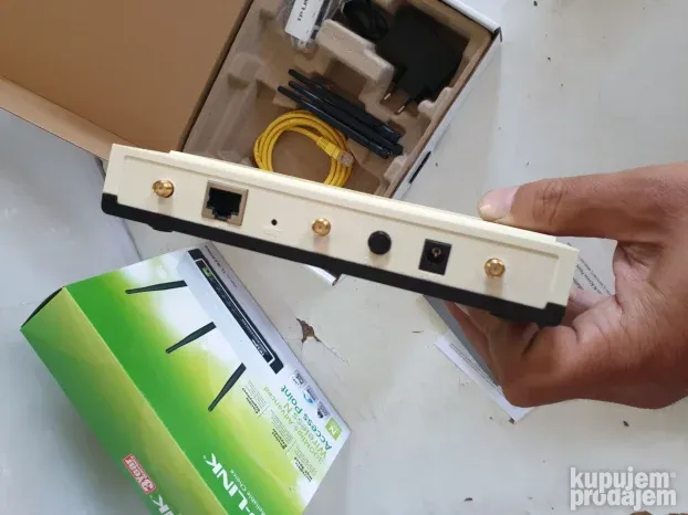 TP Link mrezni WIFi ruter TL-WA901ND