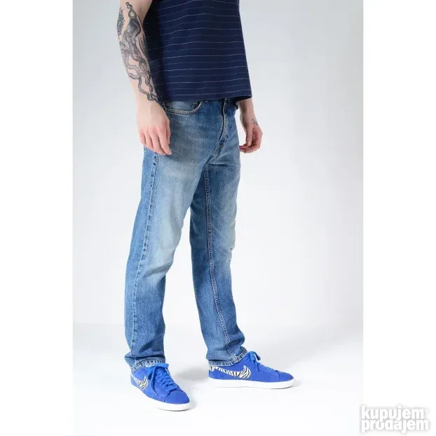 Levis 521 Straight Fit W34/L34 kao W32/L34 Top HQ