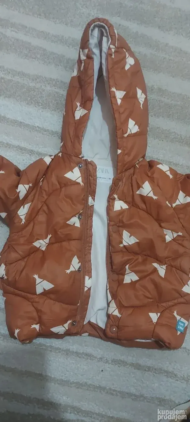 Zara polovna jakna vel. 86