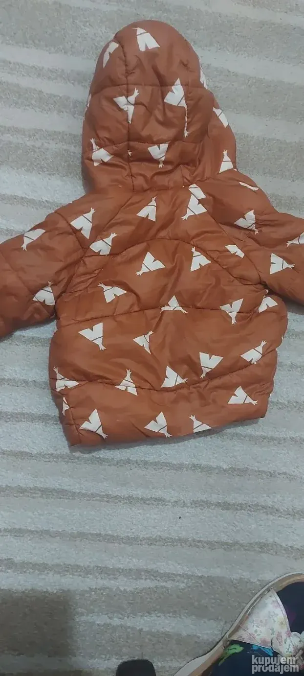 Zara polovna jakna vel. 86