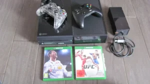 XBOX ONE odlicna komplet sa igrama