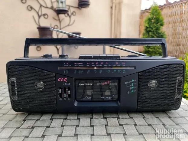 UNIVERSUM CTR-1025 - stereo radio kasetofon