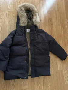 Zara 128,perjana jakna kao nova