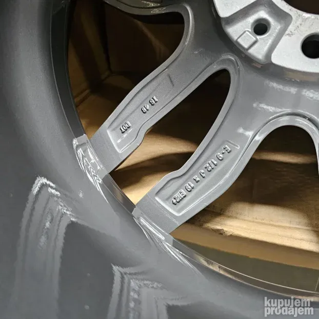 alu felne 19" 5x120 bmw original  nove