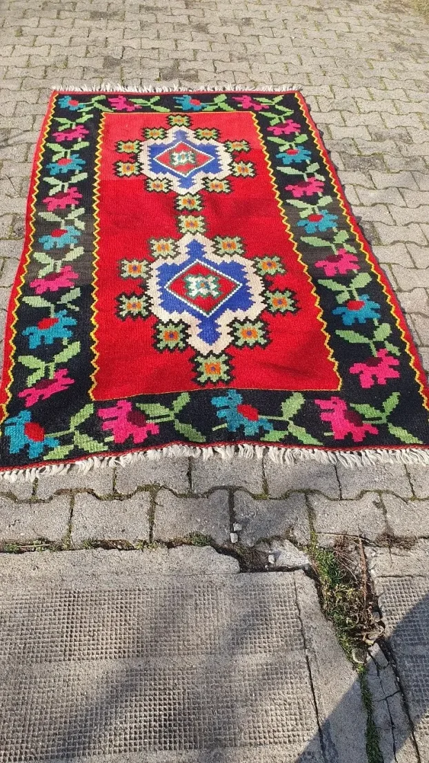 Rucno tkani cilim 2,25 x 1,33 m