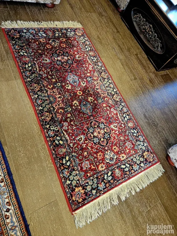 Persijski tepih, rucni rad, TABRIZ, 147 cm